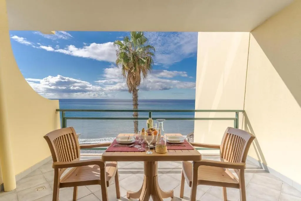 Apartment Relaxing Seaside Stay Atlanticgardensbeach-Com Funchal